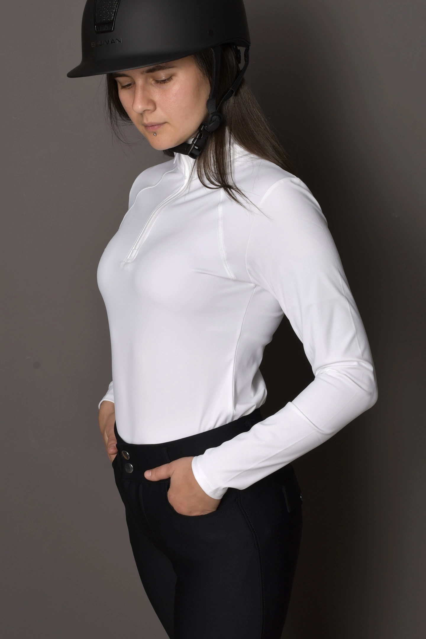 Лонгслив белый