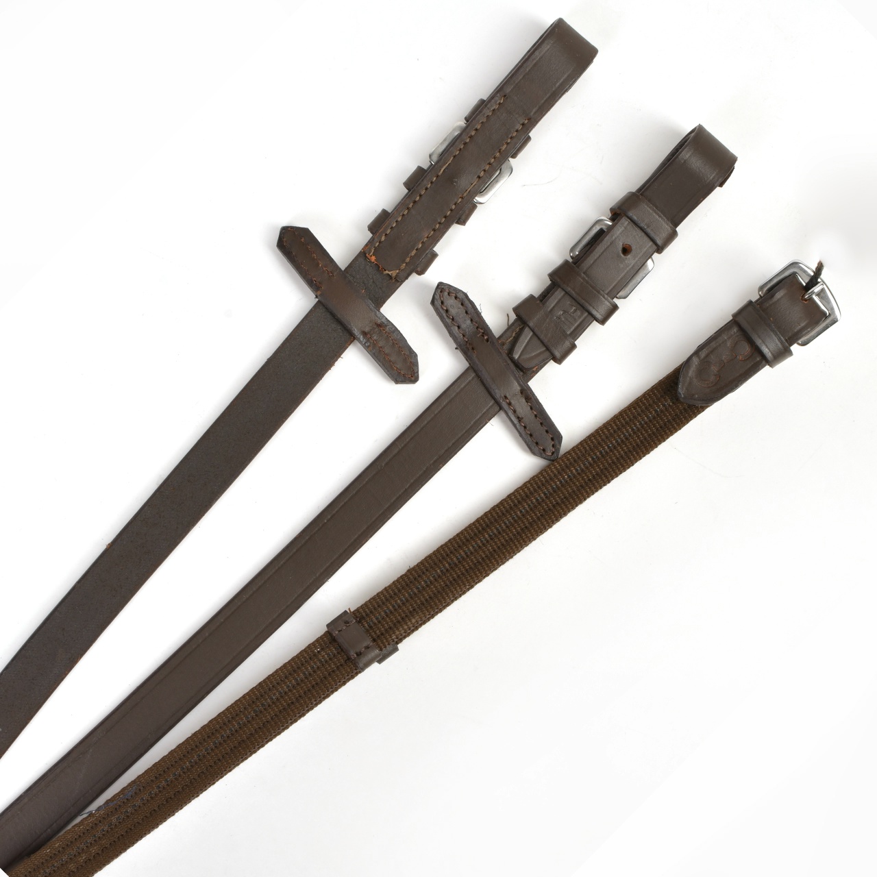 Повод текстильный со штрипками коричневый Первая Конная Мануфактура