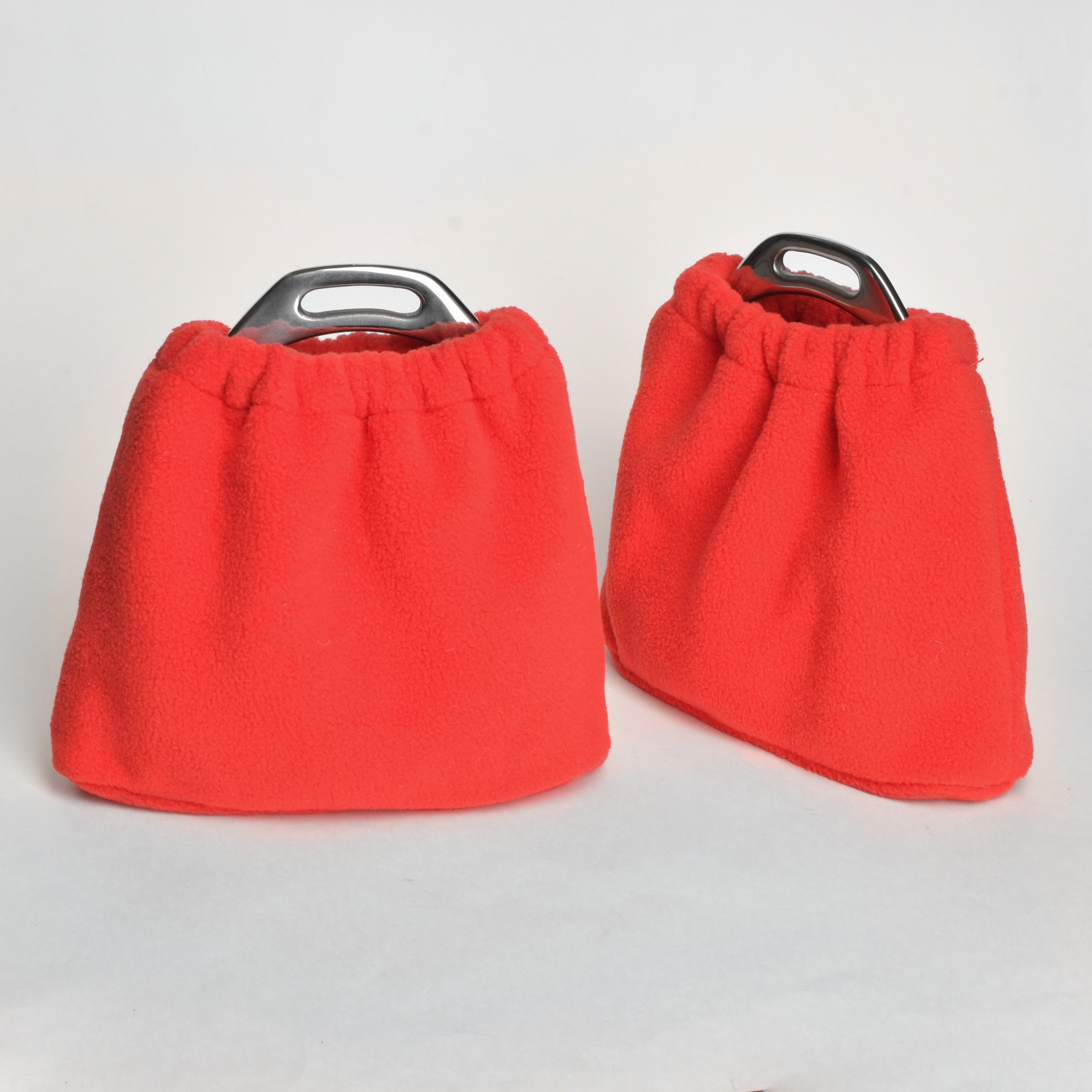Чехлы на стремена CASE флисовые красный