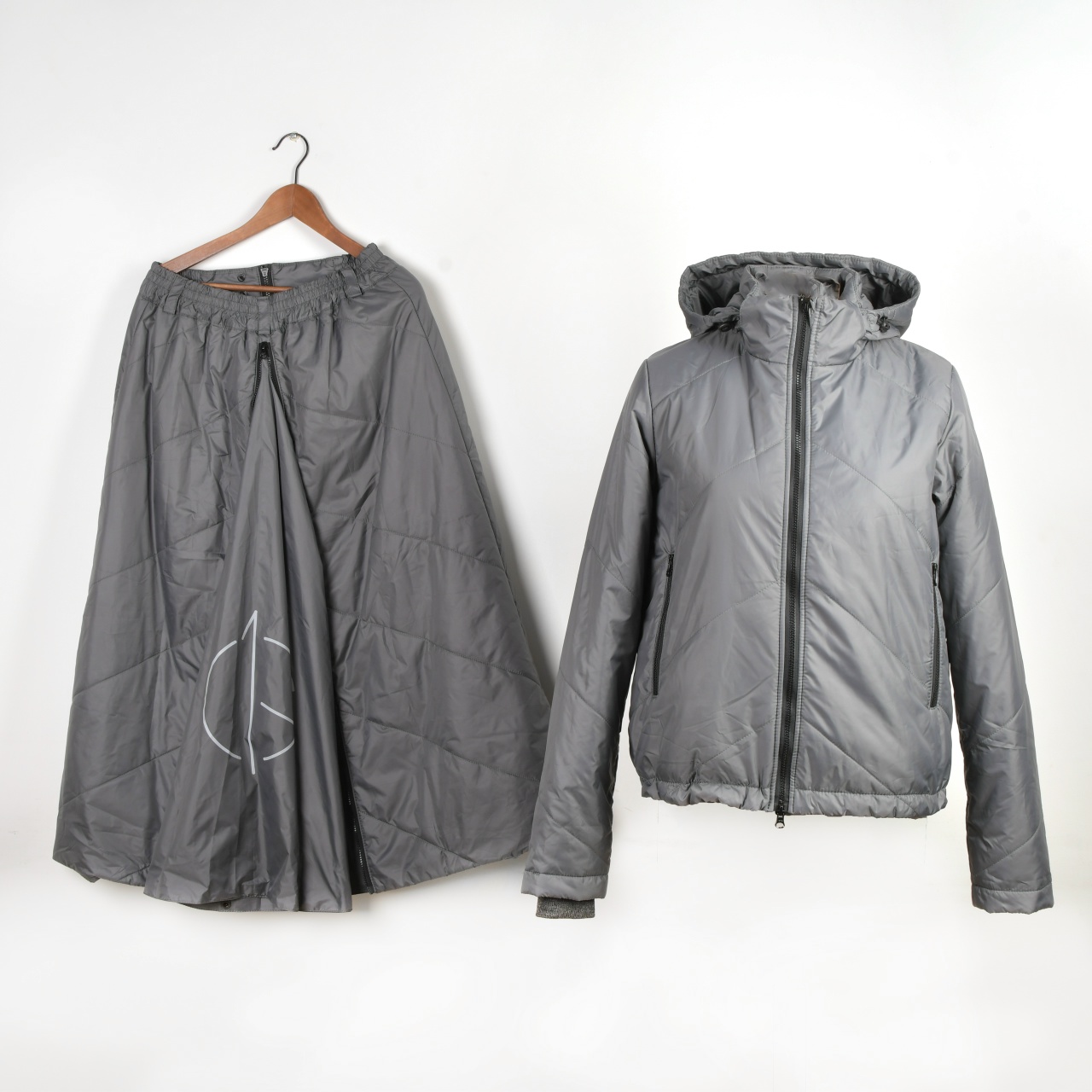 Костюм демисезон серый