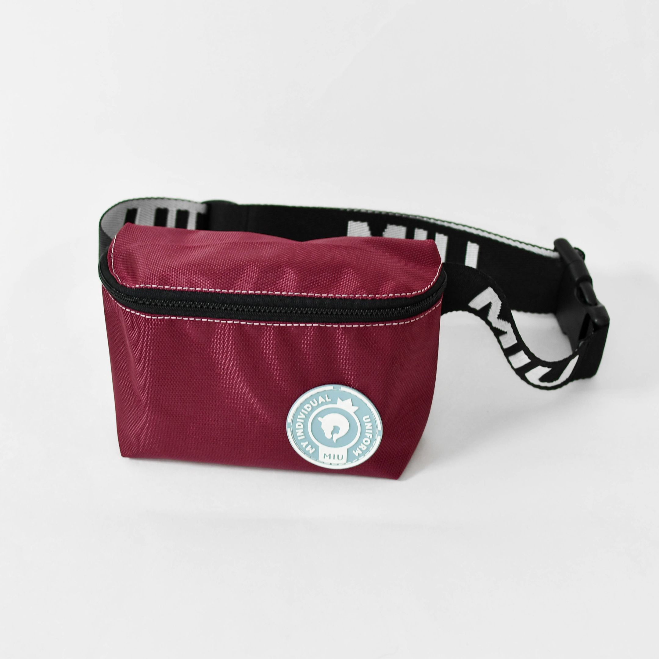 Сумка на пояс WAIST BAG бордо