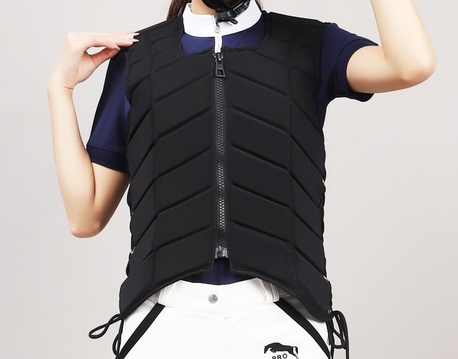 Жилет защитный чёрный