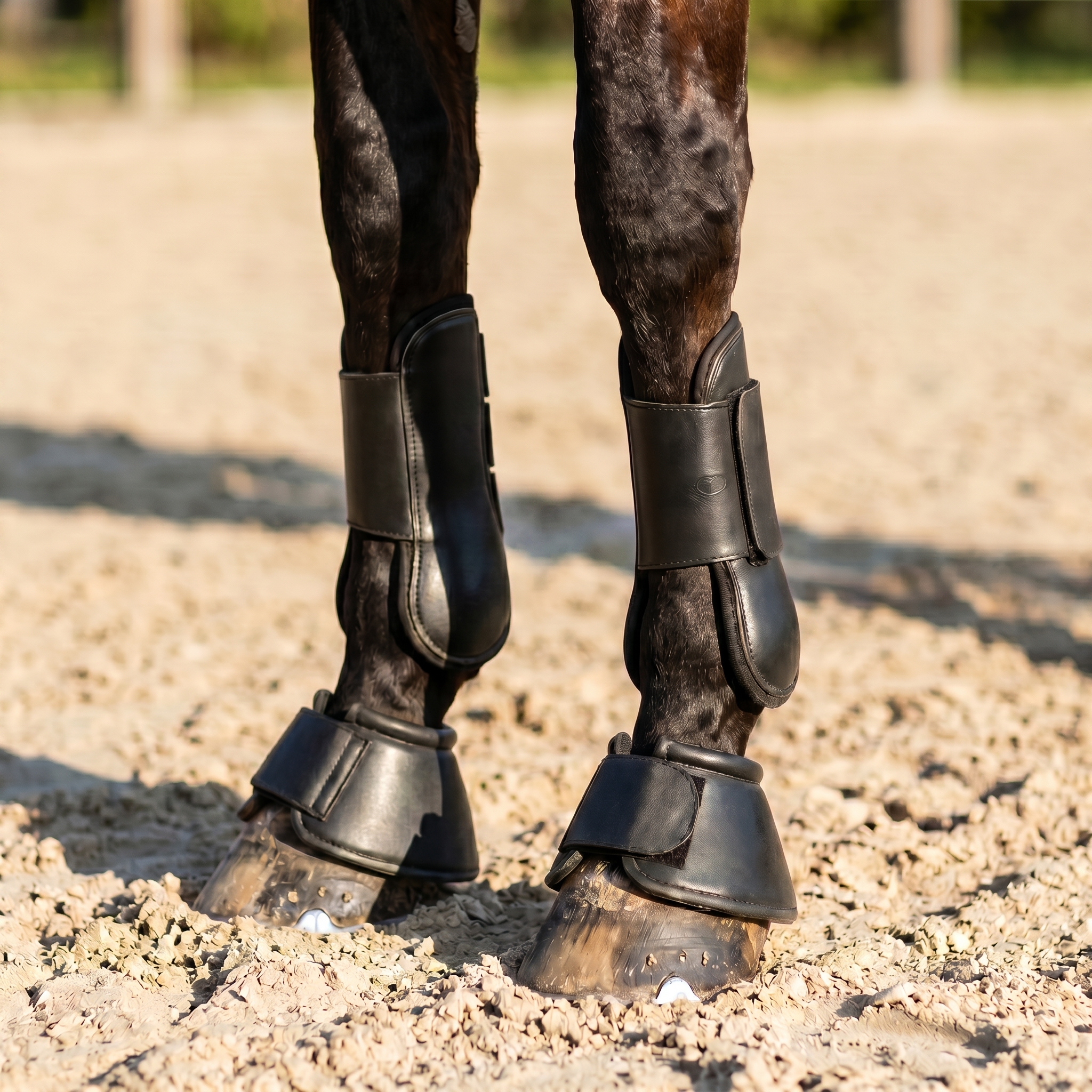 Ногавки, кобуры, бинты и ватники