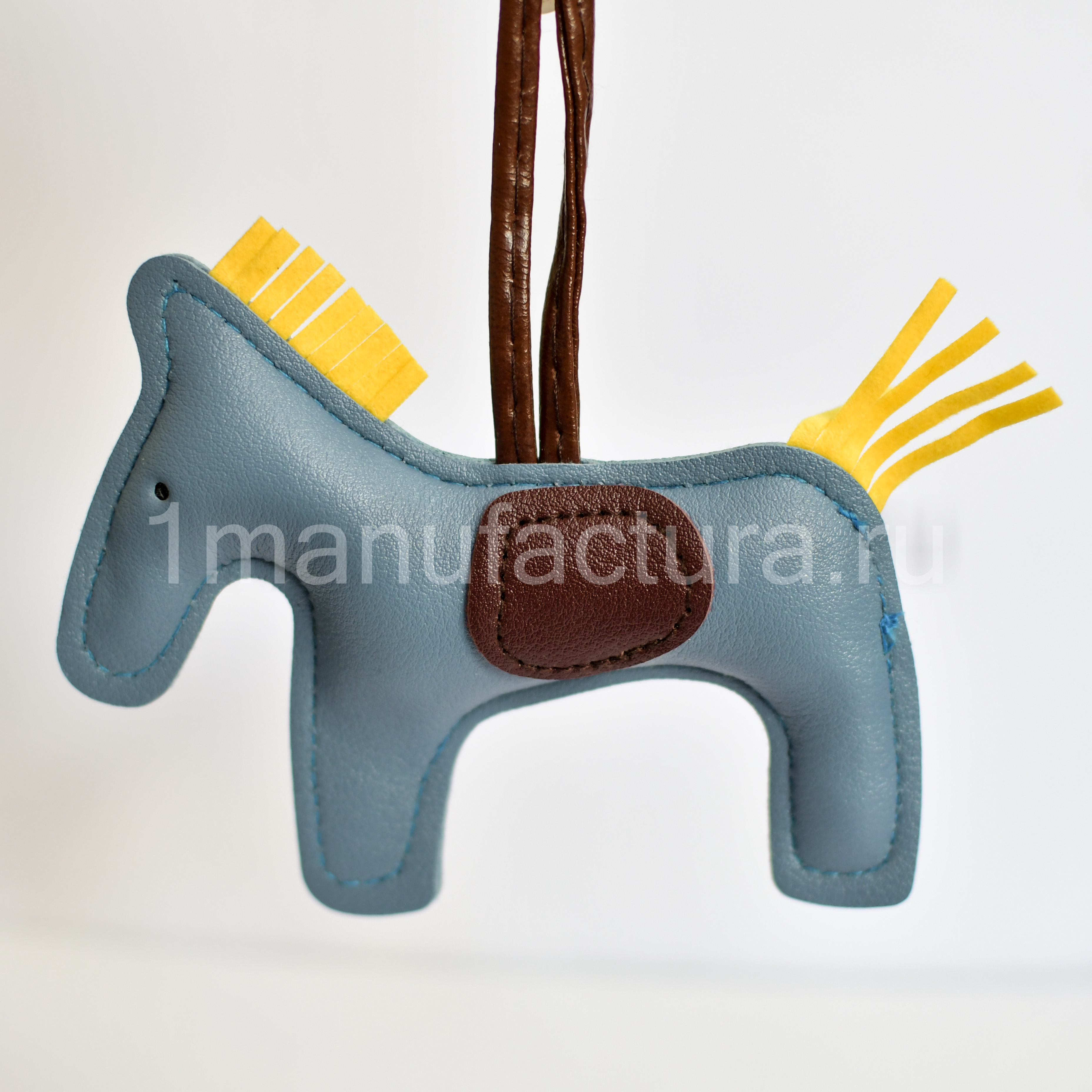 Брелок для сумки лошадка голубой/жёлтый