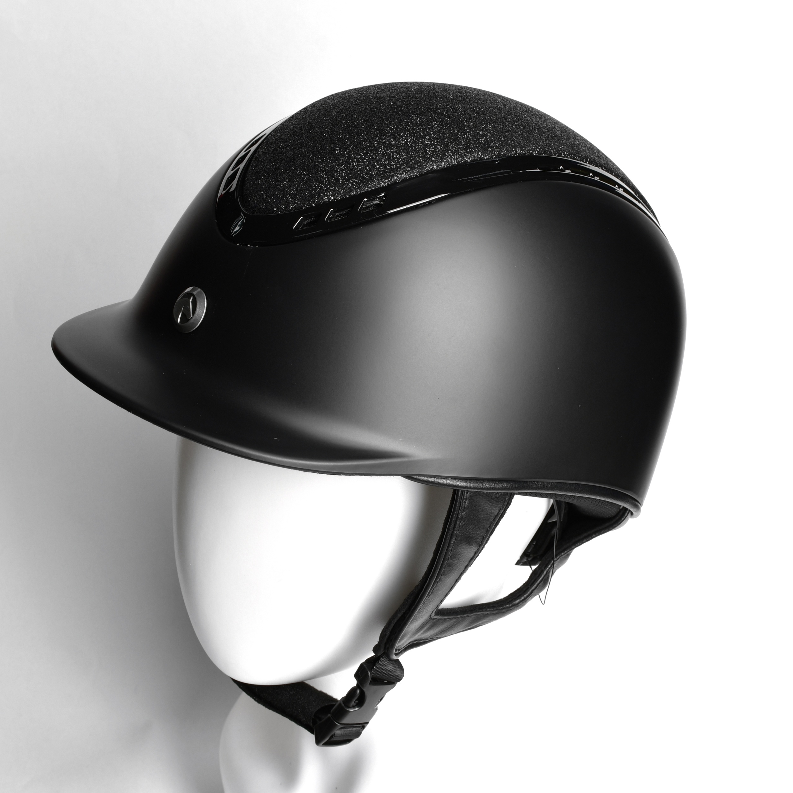 Шлем пластиковый STELLAR с регулировкой чёрный Первая Конная Мануфактура