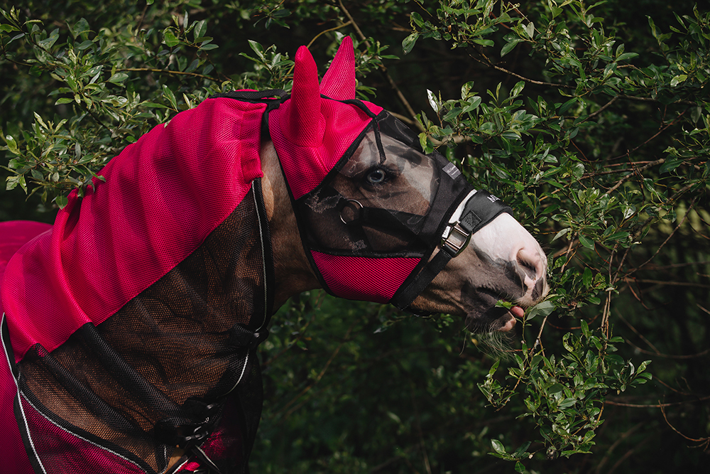 Маска антимоскитная AIR MAX малиновый