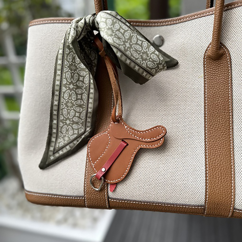 Подвеска для сумки седло кожаное коричневый