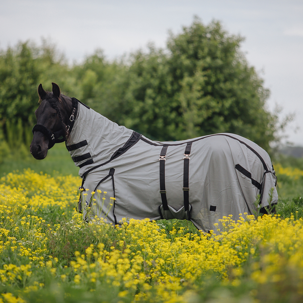 Попона антимоскитная WHITE NIGHTS с подпузником и капором серый