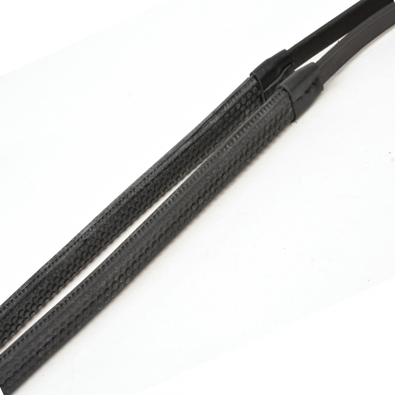 Повод шланг чёрный