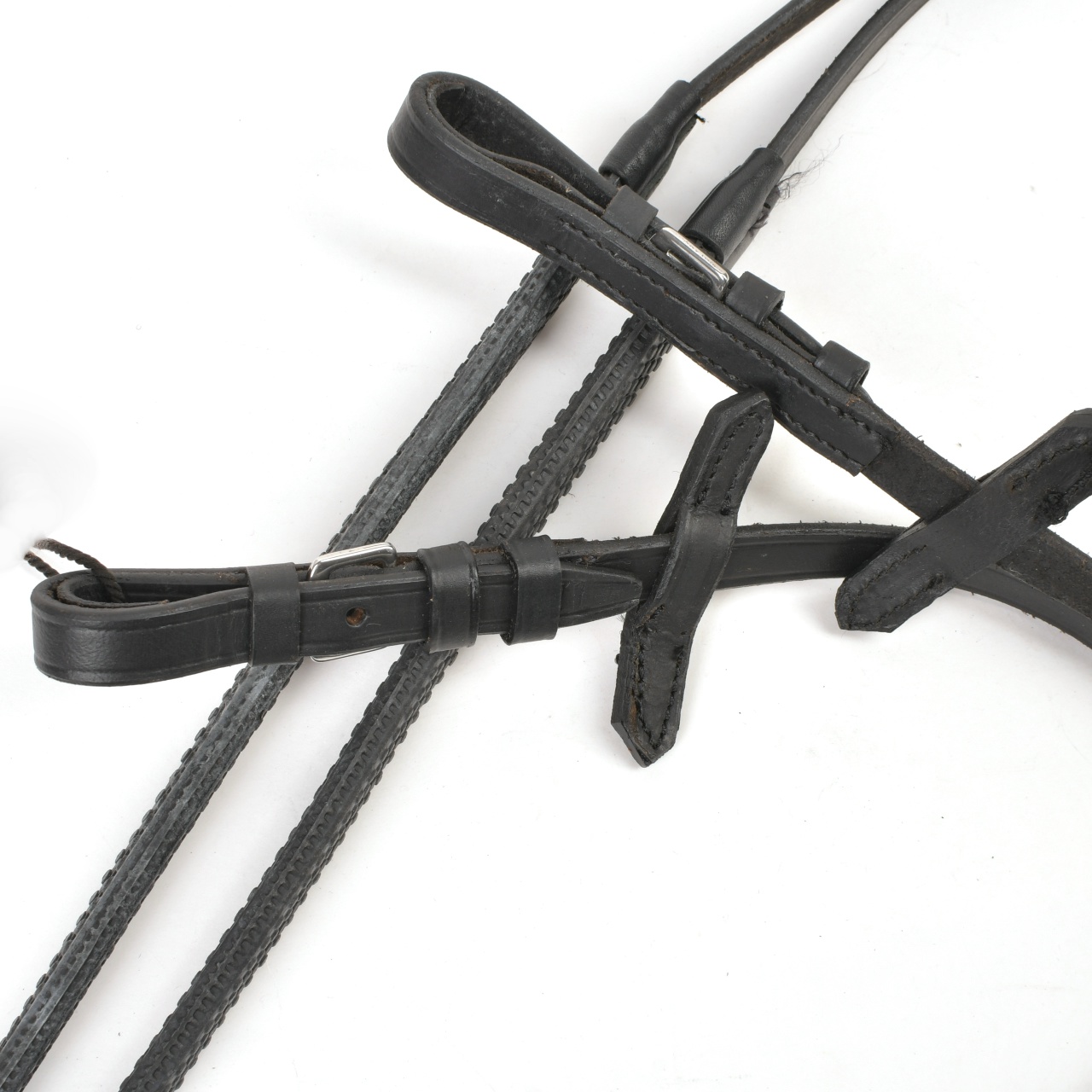 Повод шланг чёрный