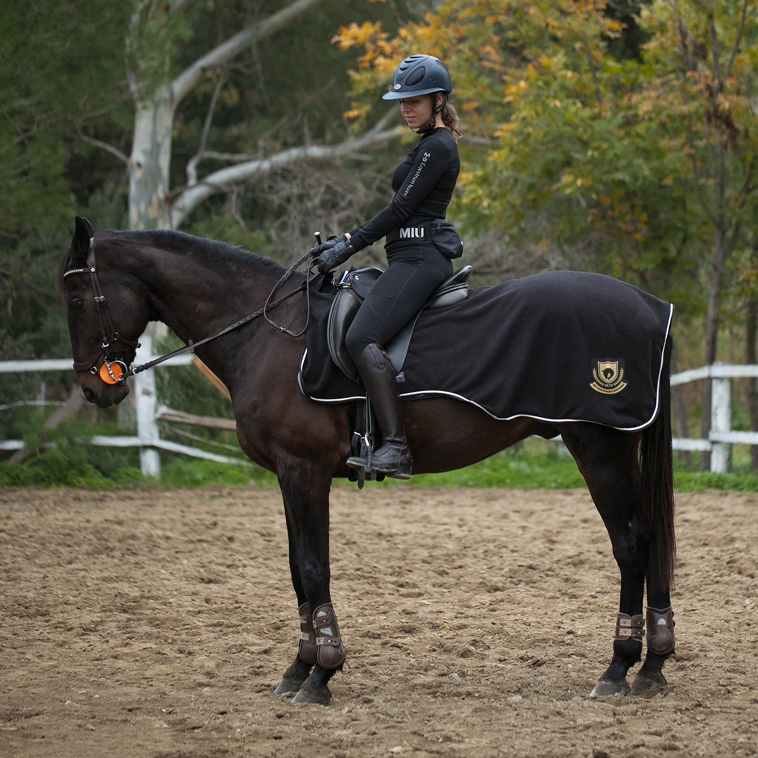 Полупопона под седло из двойного флиса чёрный
