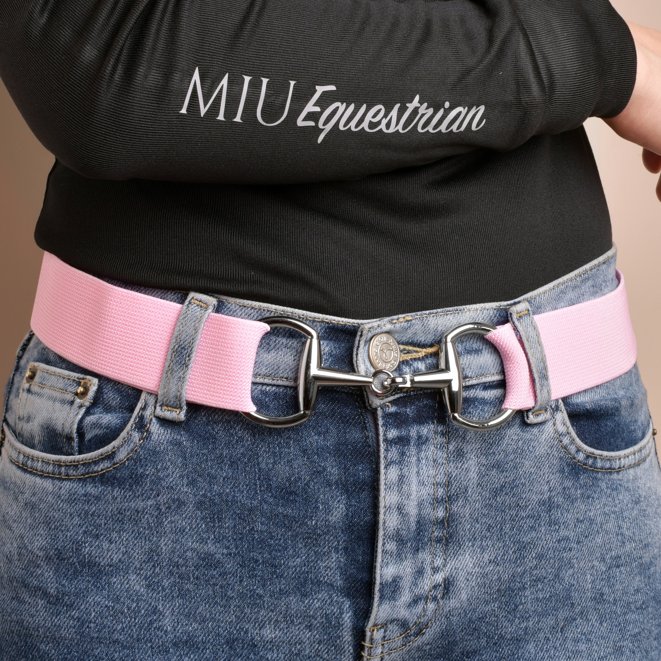 Ремень эластичный 4см с пряжкой трензелем розовый