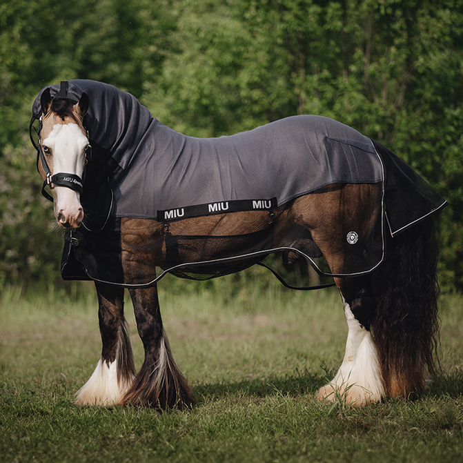 Попона антимоскитная AIR MAX с подпузником и капором серебристый